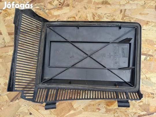 BMW 5 E39 (1999-2005) Jobb Pollenszűrőház Fedél