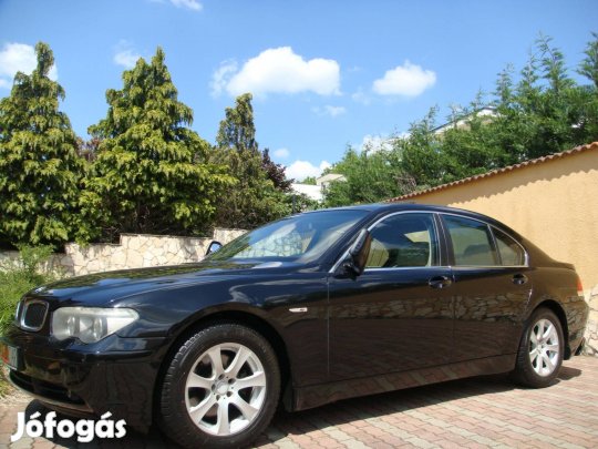 BMW 745i (Automata) Végig karbantartott! Szép-m...