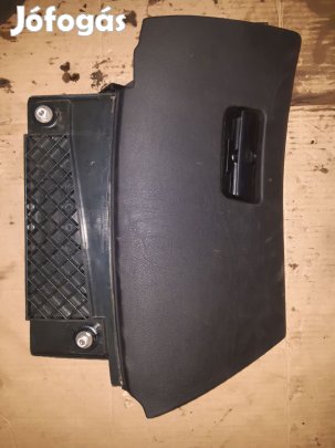 BMW E39 Kesztyűtartó