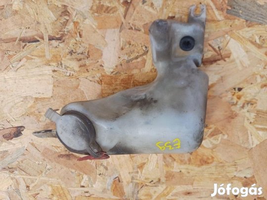 BMW E39 (1995-2004) Ablakmosó Tartály