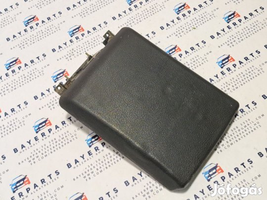 BMW E39 fekete könyöklő kartámasz
