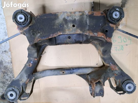 BMW E46 316i 318i 320i 323i 325i 328i 330i hátsó benzines bölcső diff