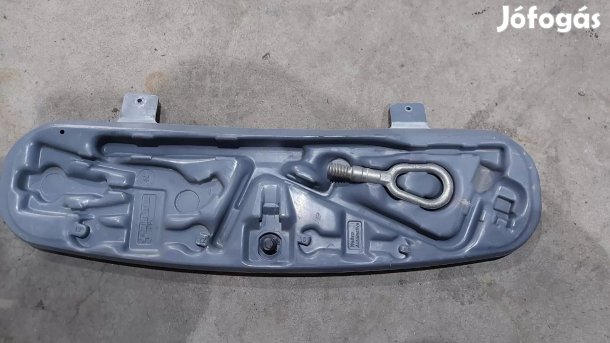 BMW E46 98- Gyári szerszámkészlet szerszám készlet tartó vonószem 0155