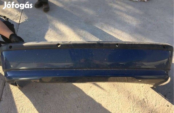 BMW E46 facelift sedan hátsó lökhárító részeivel