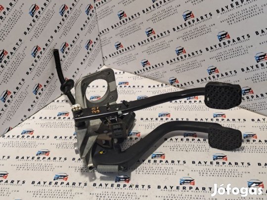 BMW E46 manuális váltós pedál fékpedál kuplung konzol pedálsor