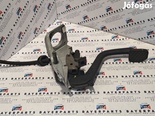 BMW E46 manuális váltós pedál fékpedál kuplung konzol pedálsor