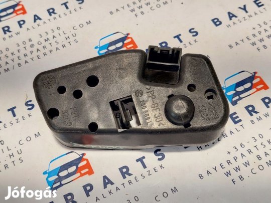 BMW E46 sedan touring jobb hátsó csomagtér tolató lámpa foglalat - an