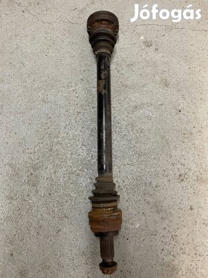 BMW E60/E61 520i manuál féltengely