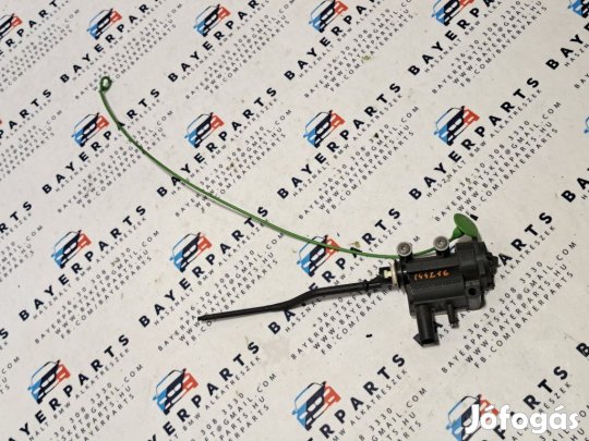 BMW E81 E87 LCI tankajtó tank ajtó zár nyitó központi zár motor