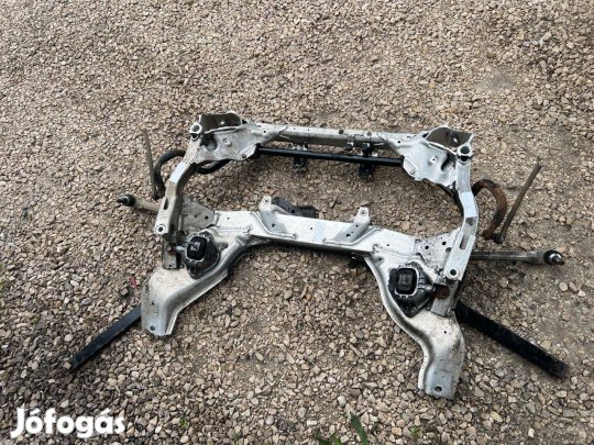 BMW E90 E91 E92 E93 első bölcső 31116785639