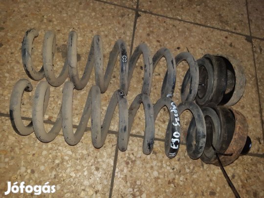 BMW E90 Hátsó Rugó Pár