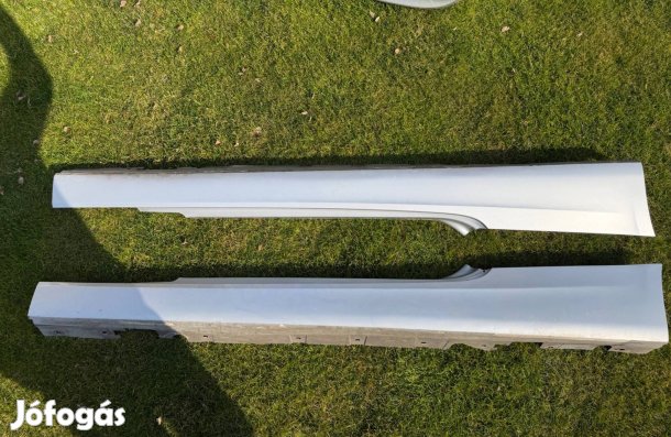 BMW E92 gyári küszöb szett (bal + jobb)