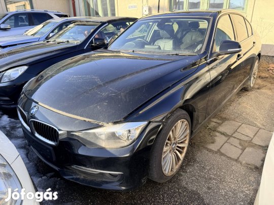 BMW F30 320D komplett csavaros eleje