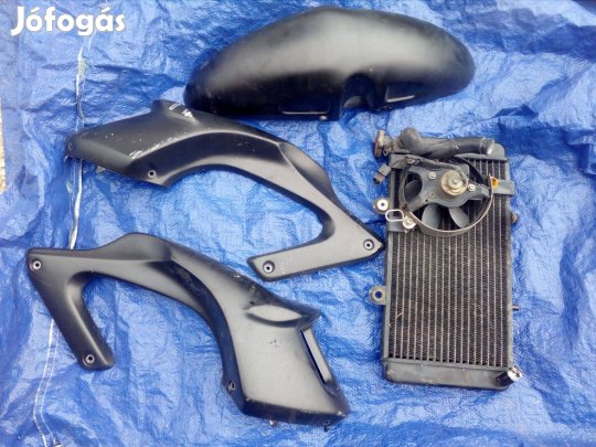 BMW F 650 alkatrész , hűtő