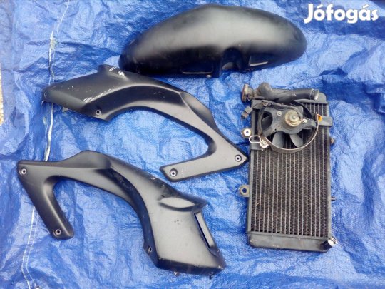 BMW F 650 alkatrész , hűtő