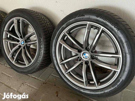 BMW G30-31 gyári M18 alufelni 8x18 et 30