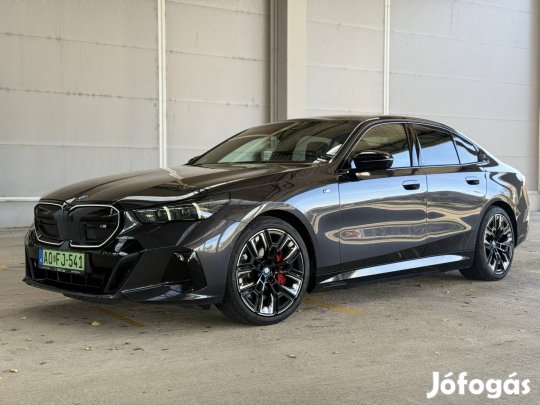 BMW I5 M60 xdrive 81,2kWh Gyönyörű! Szalon álla...