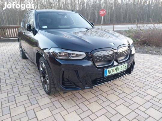 BMW IX3 73,9kWh