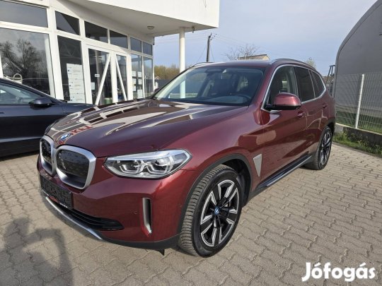 BMW IX3 Impressive Garanciával. 96%-OS AKKU. FR...