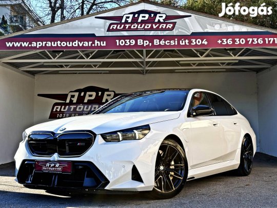 BMW M5 (Automata) Kerámia FÉK.4Év Gari.Szerviz...