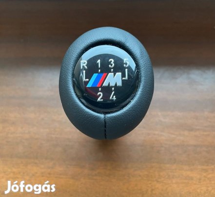 BMW M bőr váltógomb
