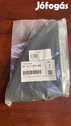 BMW X1 F48 első lökhárító bal középső hűtőrács 51117374205 eladó