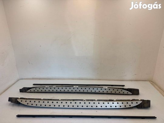 BMW X3 E83 Küszöb burkolat pár fellepővel 51633401810