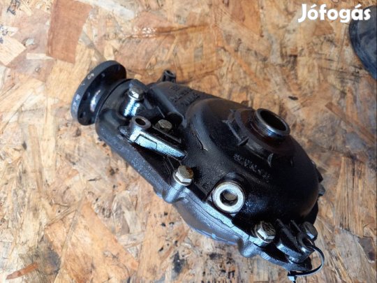 BMW X3  E83 (2004-2010) 2.5i Benzines  Első Differenciálmű