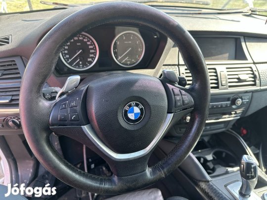 BMW X6 kormány 