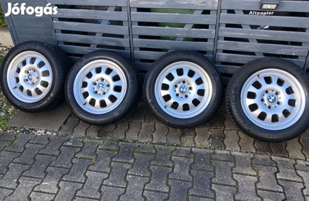 BMW alufelni nyárigumival 205/55 R16