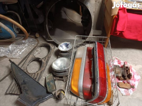 BMW e28 cápa alkatrészek eladók