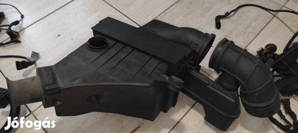 BMW e39, e38 motor légszűrőház