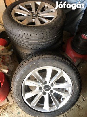 BMW f10 - es 17-es alufelni nyári gumival