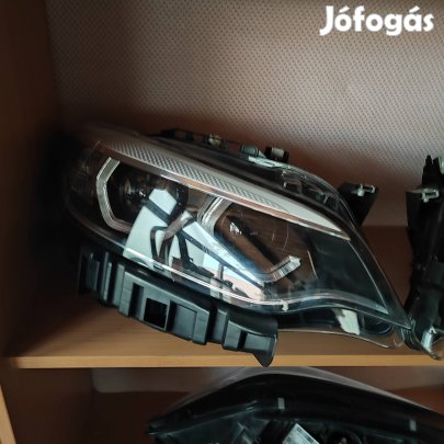 BMW f22 f23 M2 fényszóró lámpa Adaptive led 