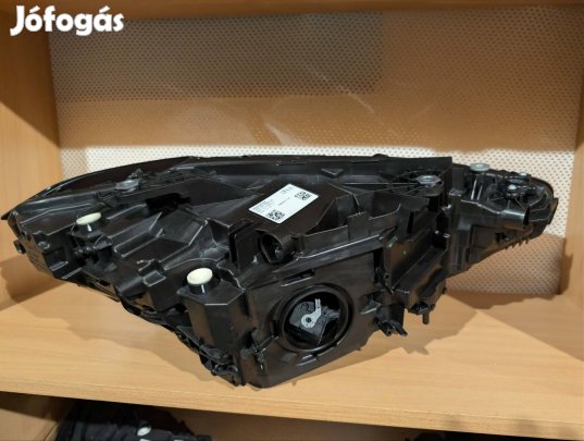 BMW g22 g23 g24 i4 lci  fényszóró lámpa 