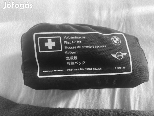 BMW gyári elsősegély csomag