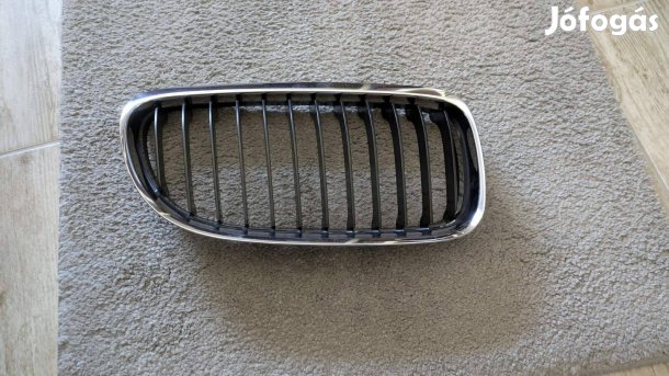 BMW hűtőrács bal oldali Győrben