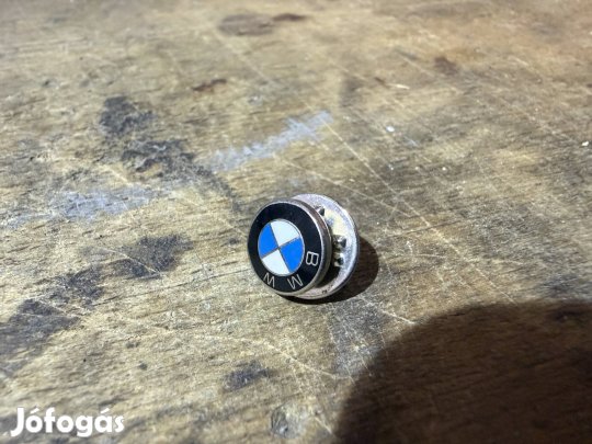 BMW kitűző eladó!