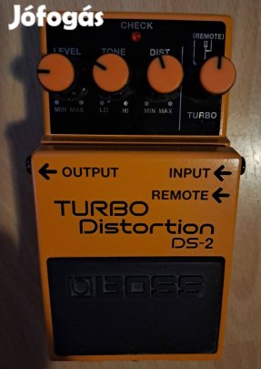 BOSS DS2 effekt pedál