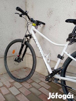 B'twin Riverside 500 trekking kerékpár/bicikli