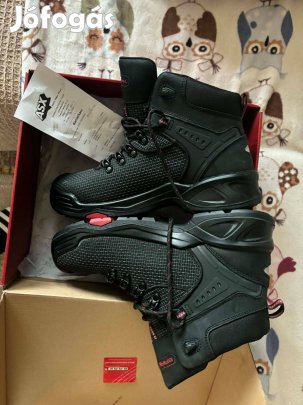 Baak acélbetétes munkavédelmi cipő