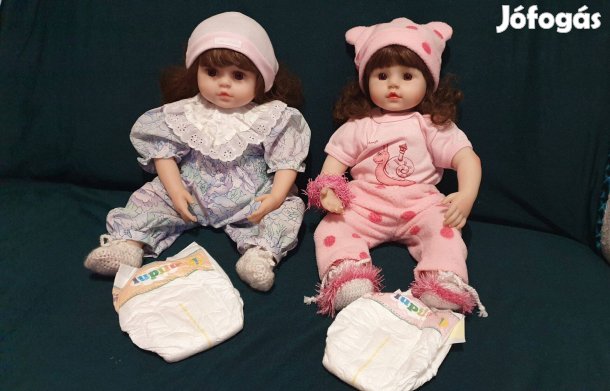 Baba, élethű játékbabák együtt eladók - ikrek