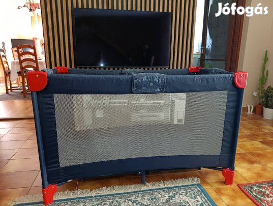 Baba, kis gyermek utazóágy