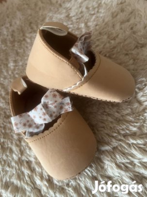 Baba cipők egyben és külön is 