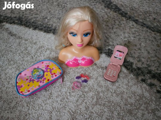 Baba fej hajformázó, fésülhető