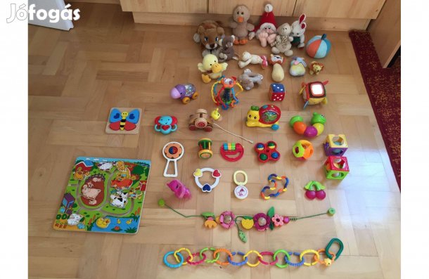 Baba gyermek fejlesztőjáték, plüss állat, csörgő, kirakós játék