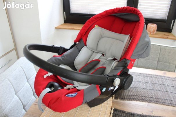 Baba hordozó eladó Chicco