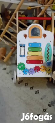 Baba járássegítő, Székesfehérváron 