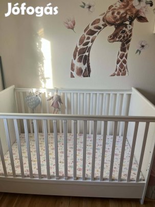 Babaágy/ifjúsági ággyá alakítható