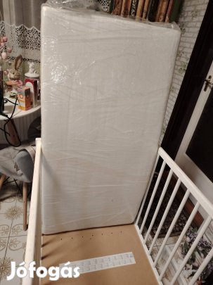 Babaágy kókuszmatraccal